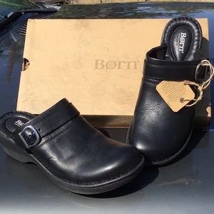 Born Avoca Black New with tags